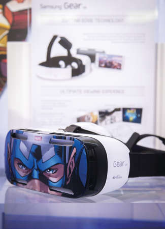 نظارة الواقع الافتراضي
