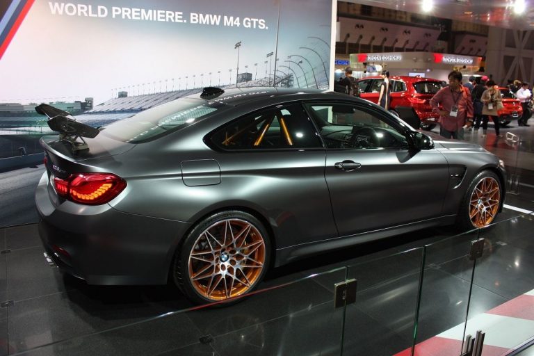 بي إم دبليو M4 GTS … الوجه الشرس للاناقة الالمانية