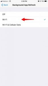 تحديث تطبيقات الخلفية على WiFi فقط على الأيفون بنظام iOS 11