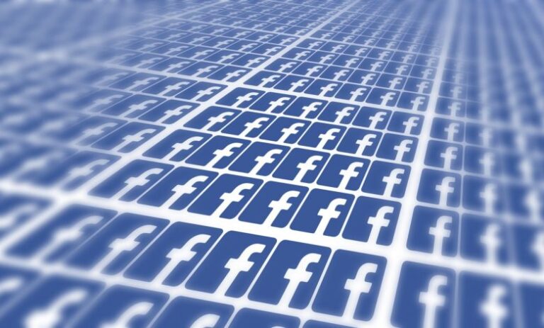 الحظر المؤقت في Facebook